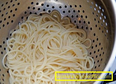 Wash spaghetti